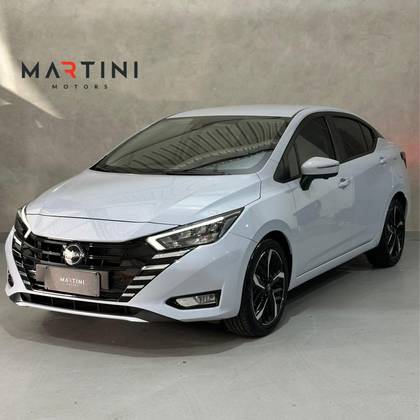 NISSAN VERSA 1.6 16V FLEX EXCLUSIVE XTRONIC NISSAN VERSA 1.6 16V FLEX EXCLUSIVE XTRONIC